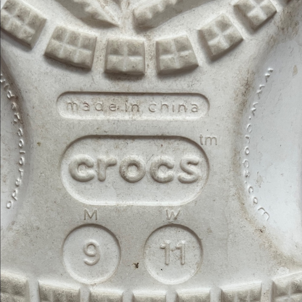 CROCS - Detroit Pistons - Picture 2 of 2
